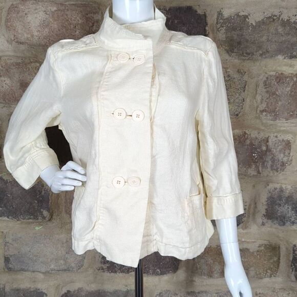 COLDWATER Creek Woman size PM 100% Linen Cream 3/4 sleeve jacket Double Button - Picture 1 of 10